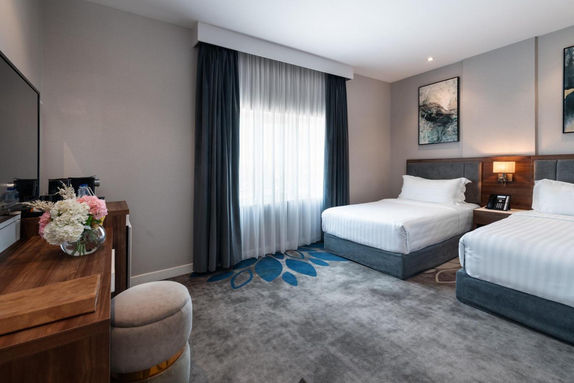 Warwick Al Jubail Hotel Luaran gambar