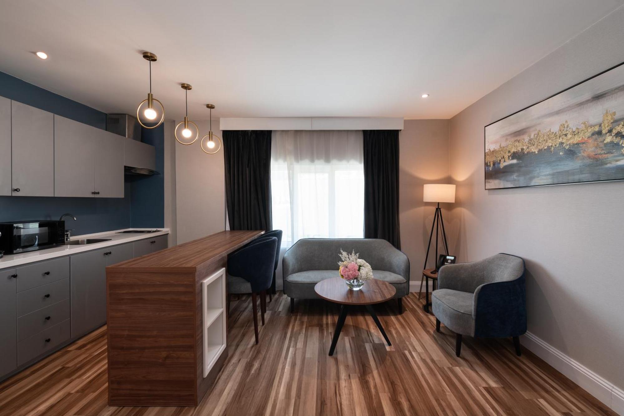 Warwick Al Jubail Hotel Luaran gambar